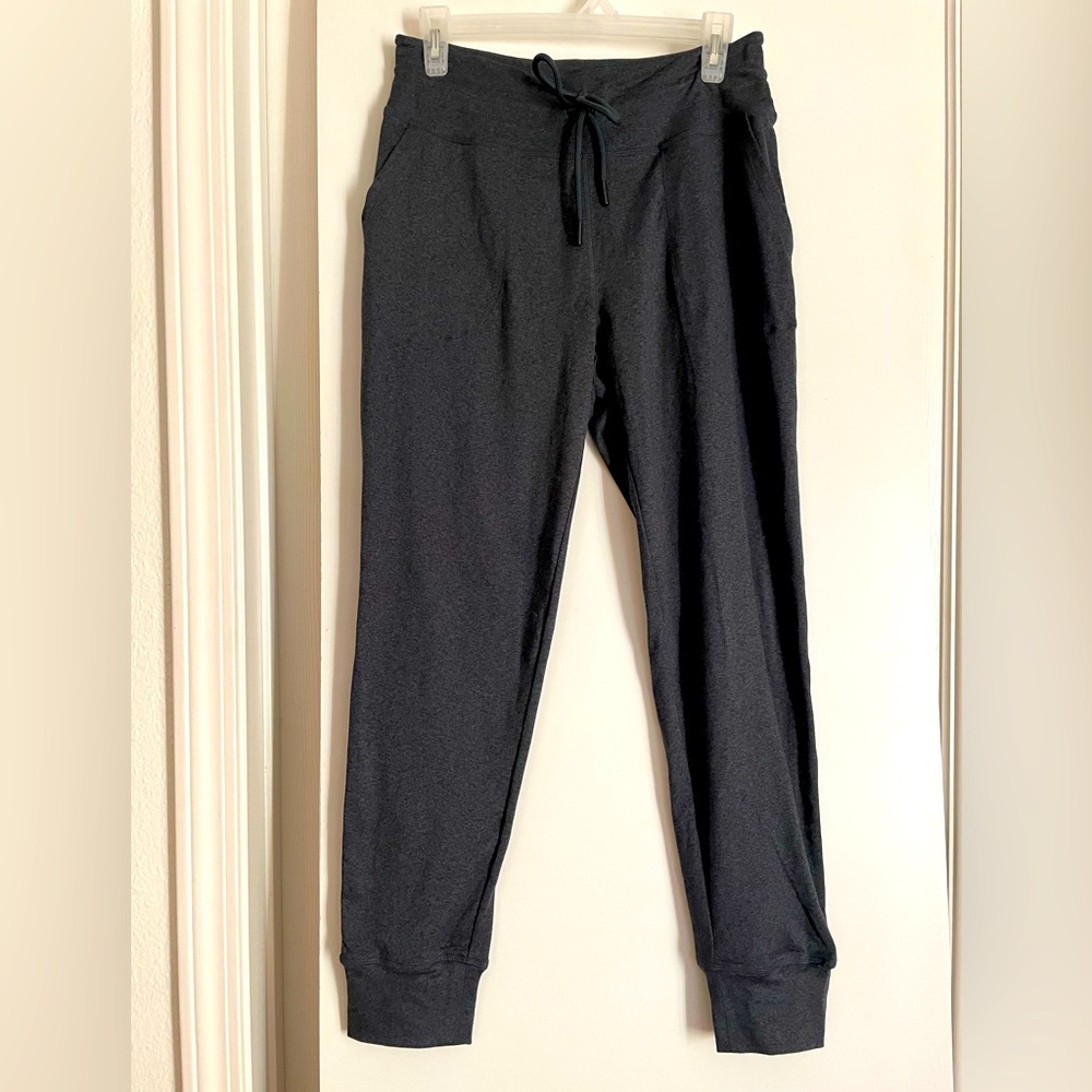 Lole’ High Rise Joggers/Sweat Pants Grey, Elastic Waistband NWOT new!